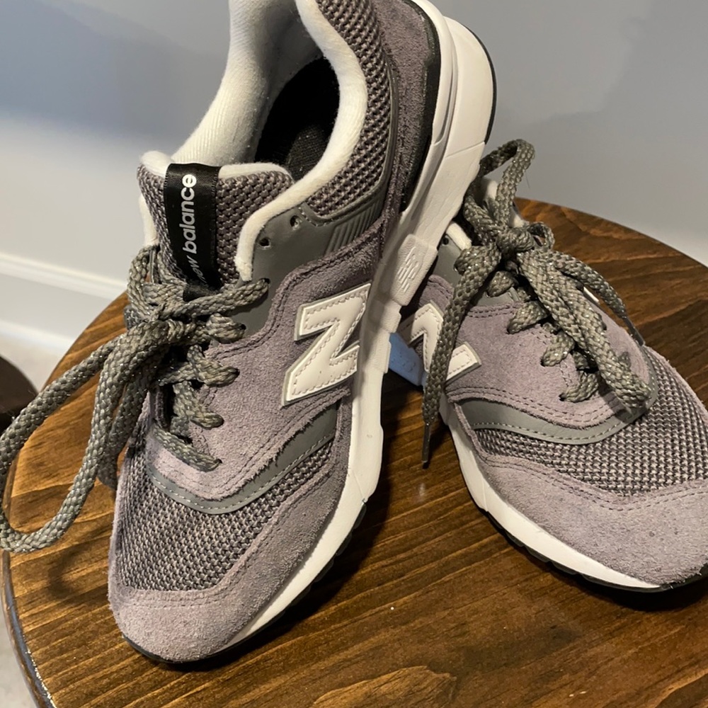 New Balance 997H Classic Essential Size 6